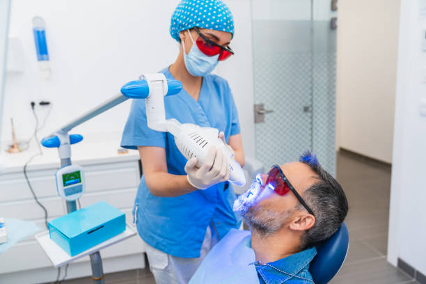 Best Tooth Infection Emergency Dentist  in Grandview, WA